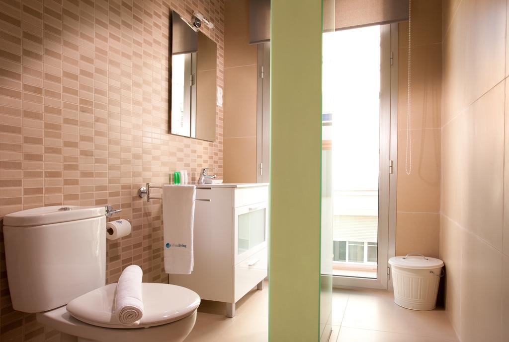 Urbanliving Fajardo Apartment Malaga Ruang foto